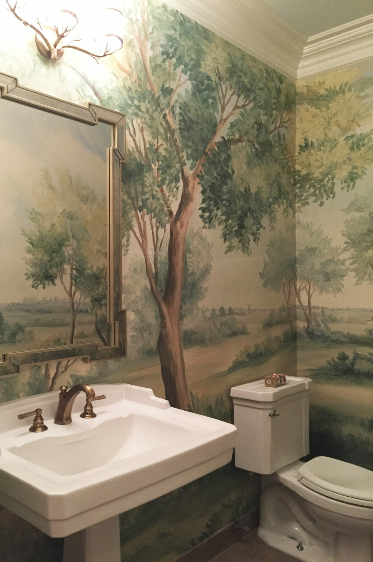 3 Pretty Powder Room Murals | Susan Harter Muralpapers